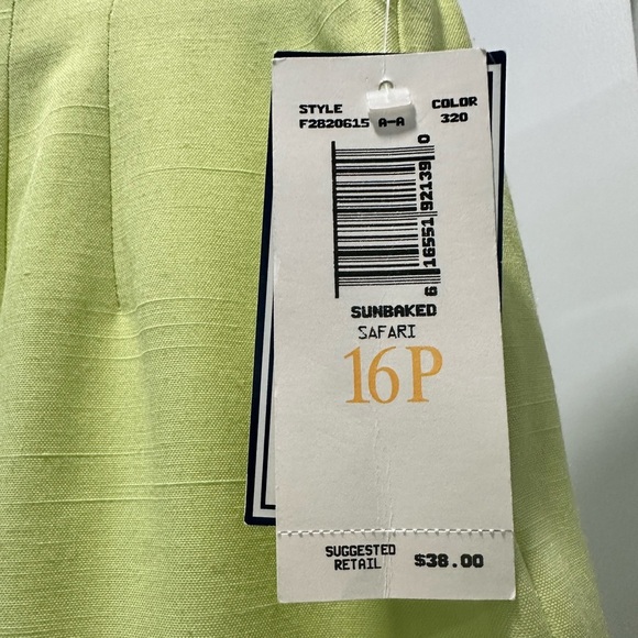 First Issue by Liz Claiborne Elegant Lime Green Skirt - Size 16 - Picture 3 of 6